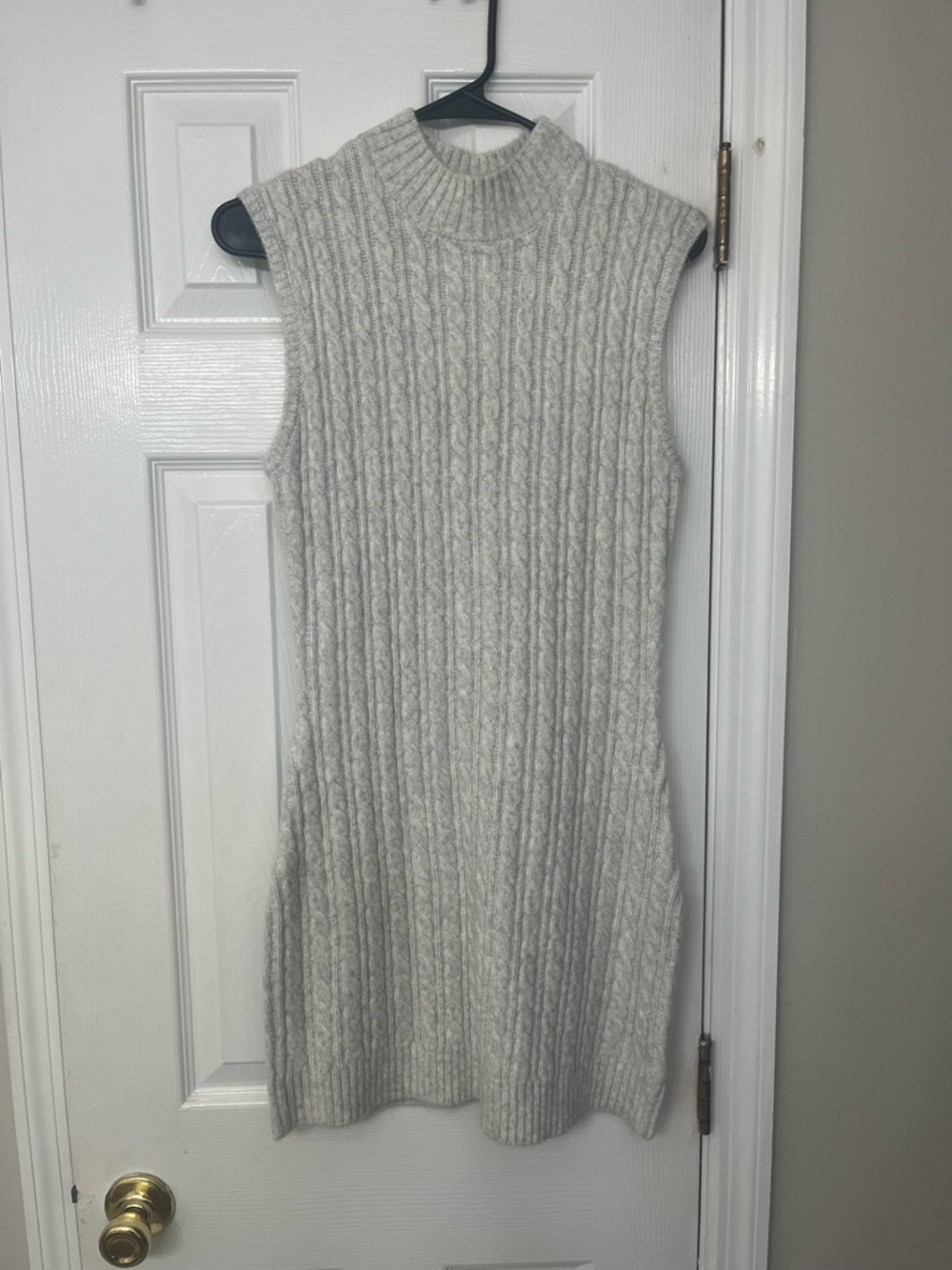 Sincerely Jules Sleeveless Cable Knit Turtleneck Dress in Light Gray